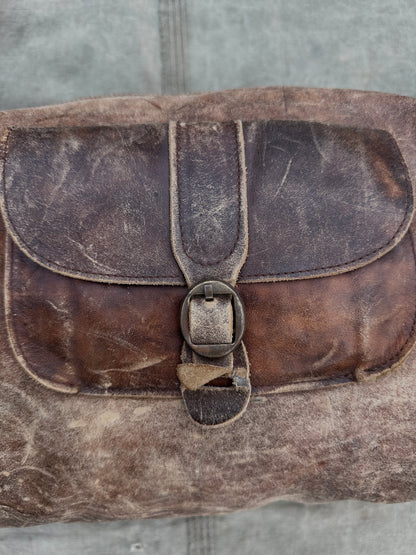1940s LEATHER DUFFLE BAG