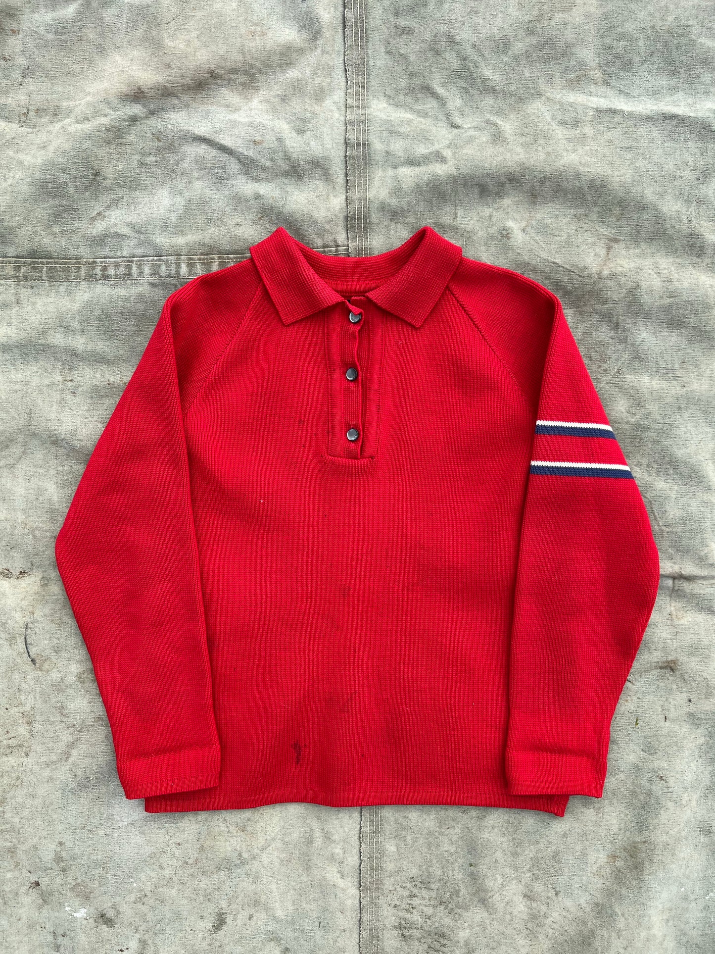 1970s RED SWEATER